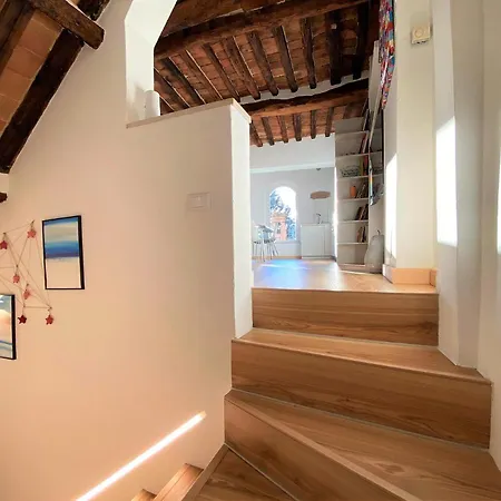 Appartamento Casa Ilaria - Luminoso Con Vista Nel Centro Storico *