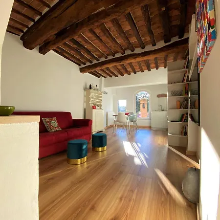 Casa Ilaria - Luminoso Con Vista Nel Centro Storico * סיינה