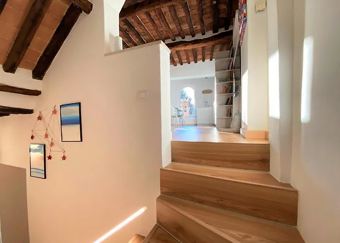 Διαμέρισμα Casa Ilaria - Luminoso Con Vista Nel Centro Storico *