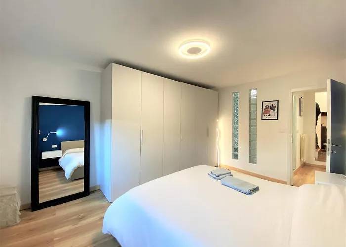 Διαμέρισμα Casa Ilaria - Luminoso Con Vista Nel Centro Storico Σιένα