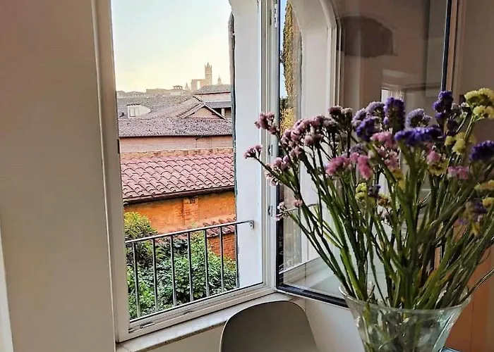 Casa Ilaria - Luminoso Con Vista Nel Centro Storico * Siena
